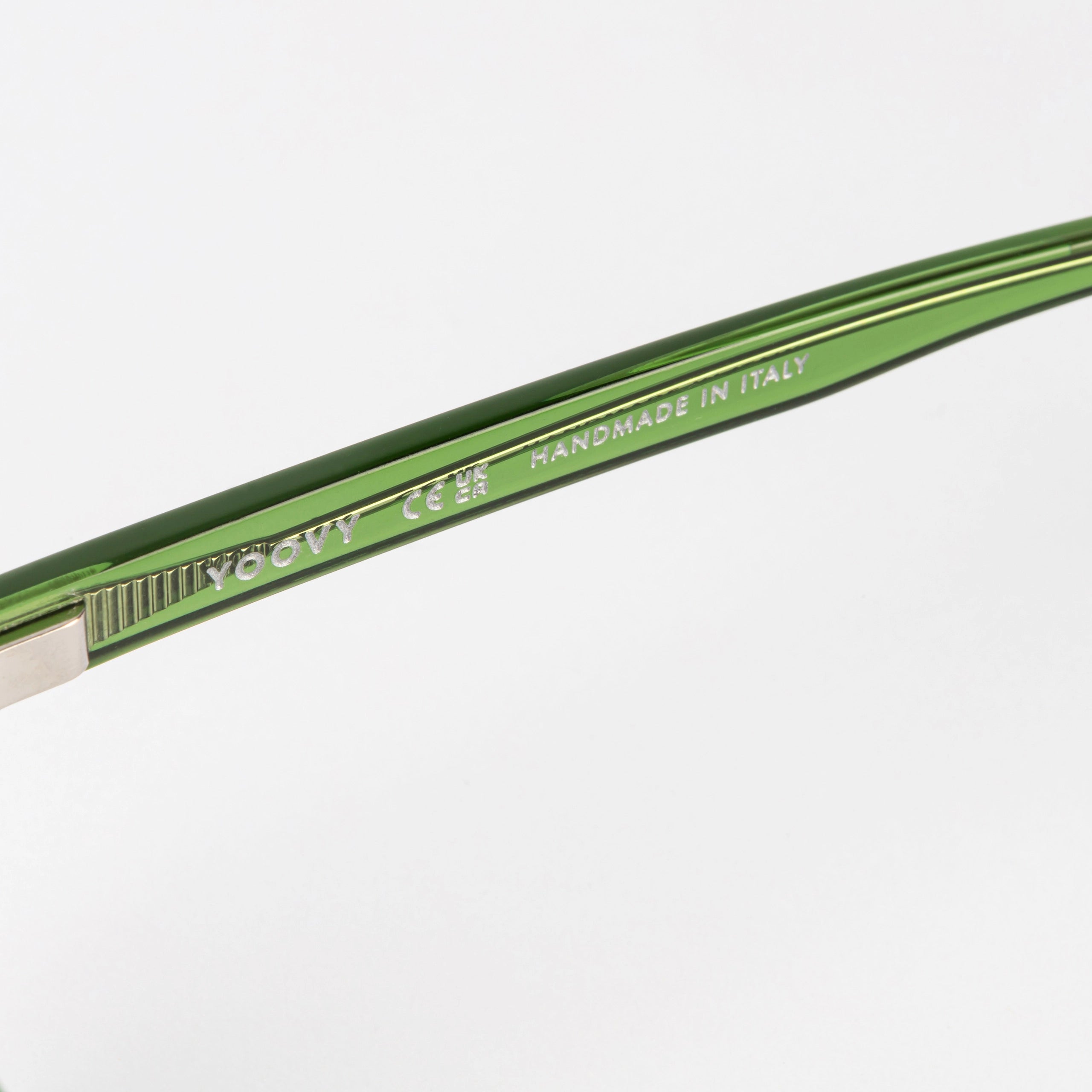 Bentham Sunglasses in Oak Green